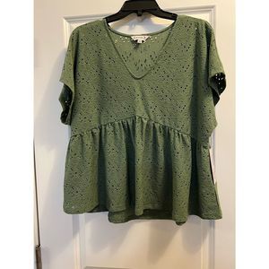 Babydoll style ruffle top size large